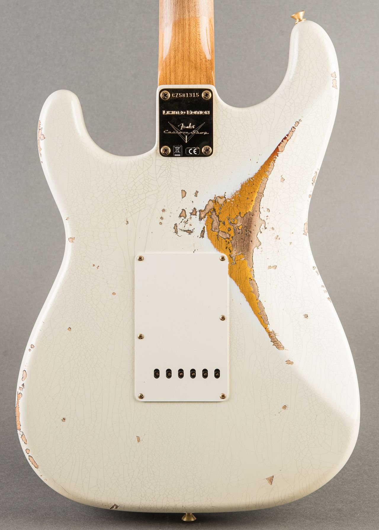 Fender Custom Shop Limited '62 Stratocaster Heavy Relic 2025, Olympic White over 3-tone Sunburst - Image 7