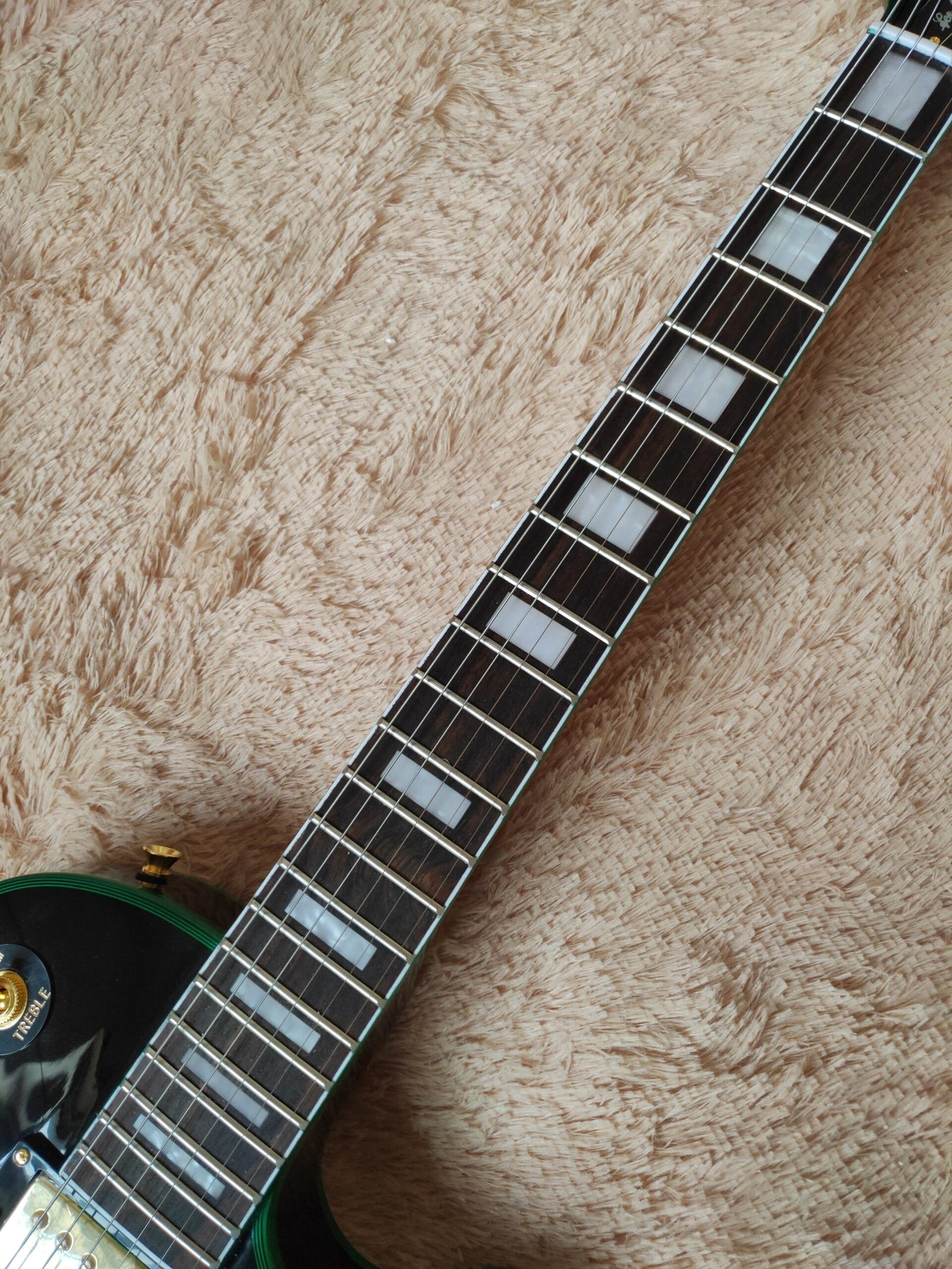 Made in China with postage Green gold piece - Image 4