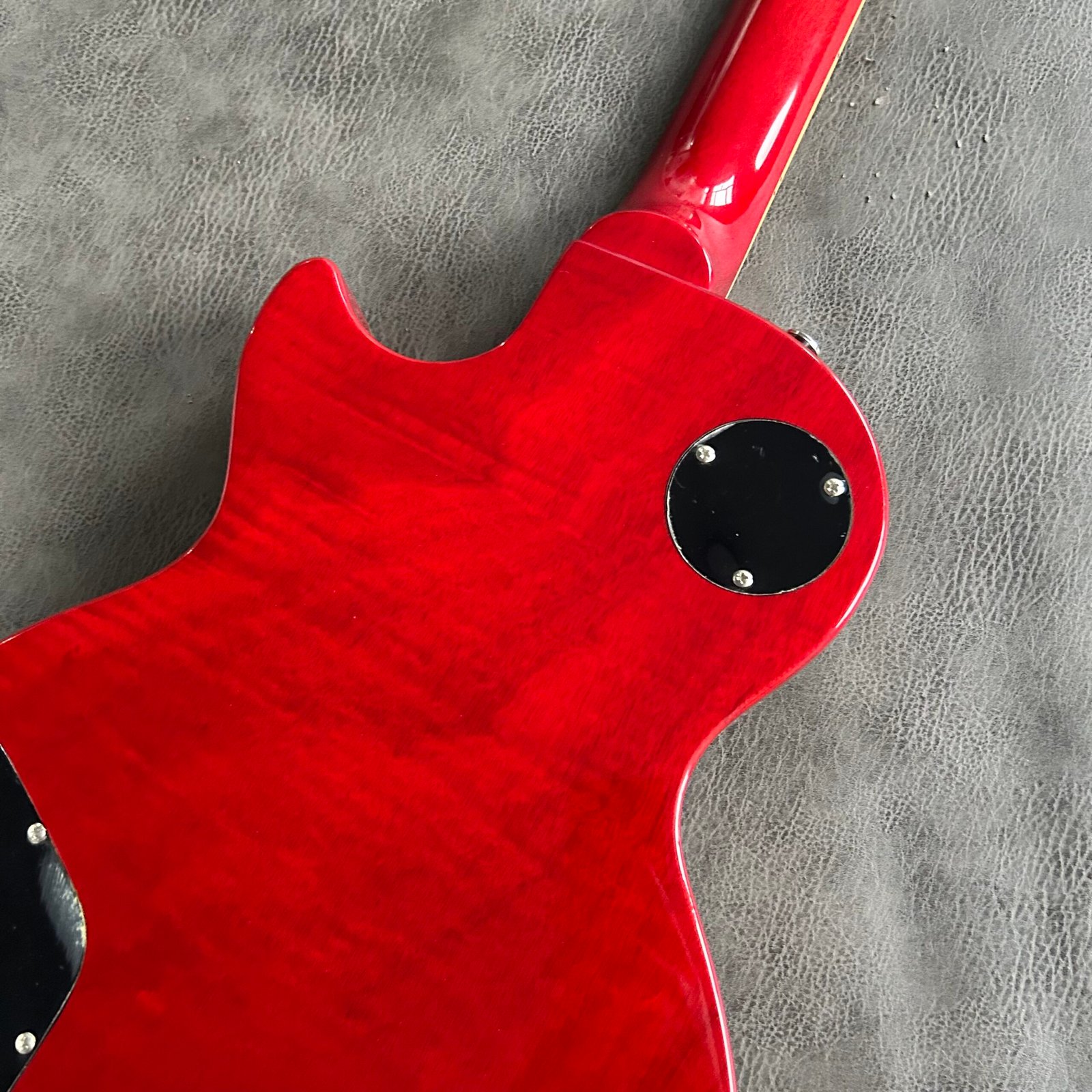 Made in China with postage grimace, horizontal stripes, ox bone, round head and pinsilk eyelet bridge - Image 6