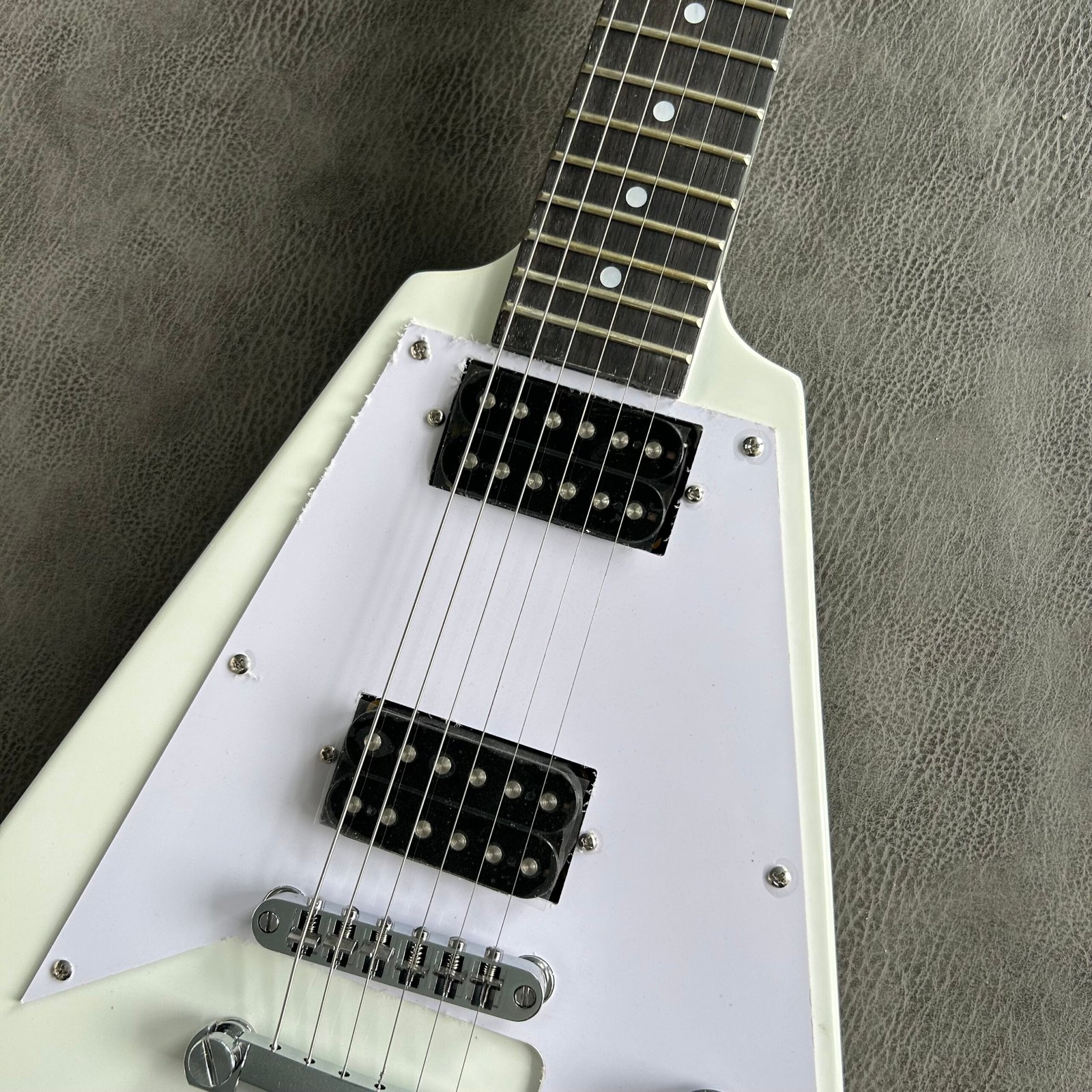 Made in China with postage White plane - Image 3