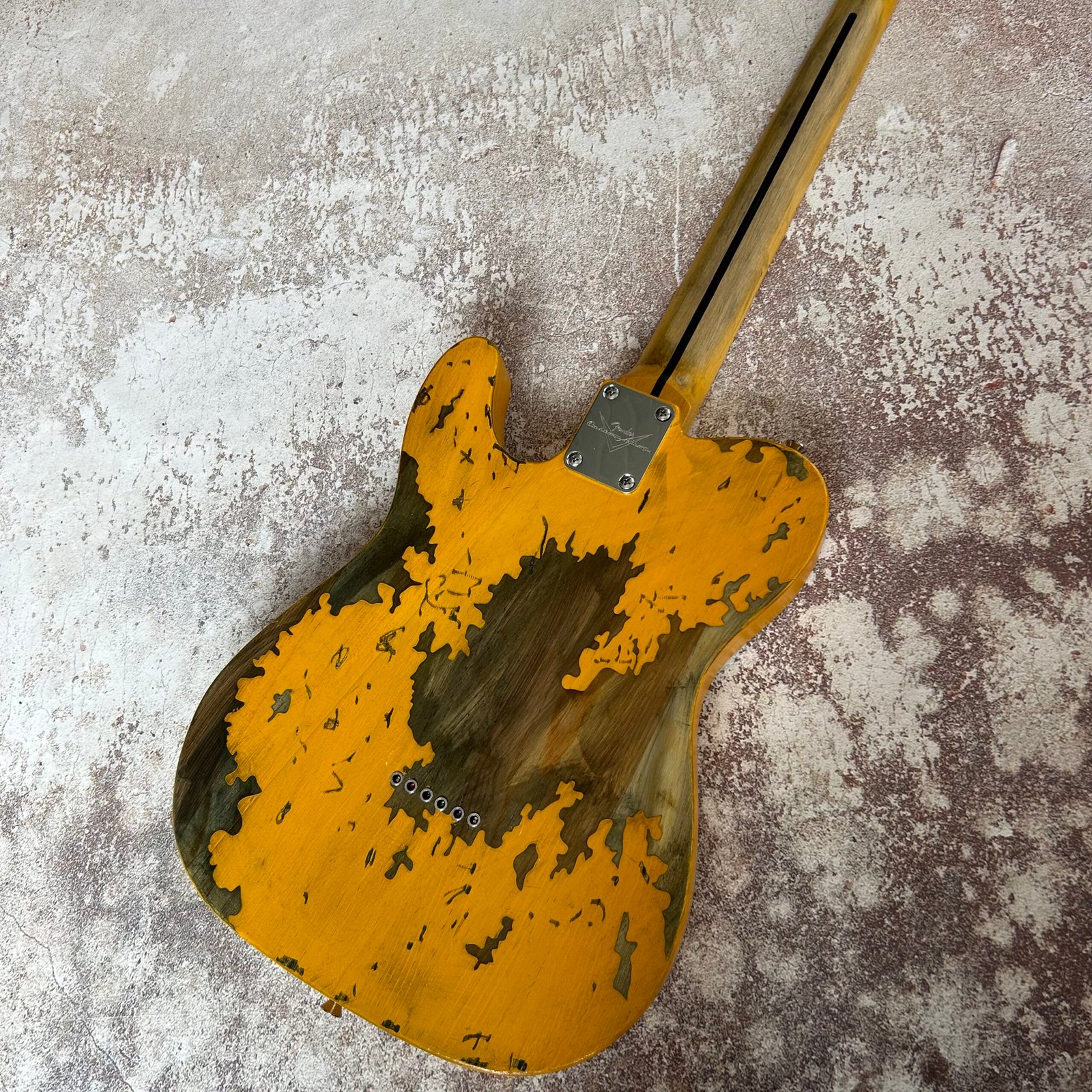 Made in China with postage Retro yellow TL 269 - Image 5