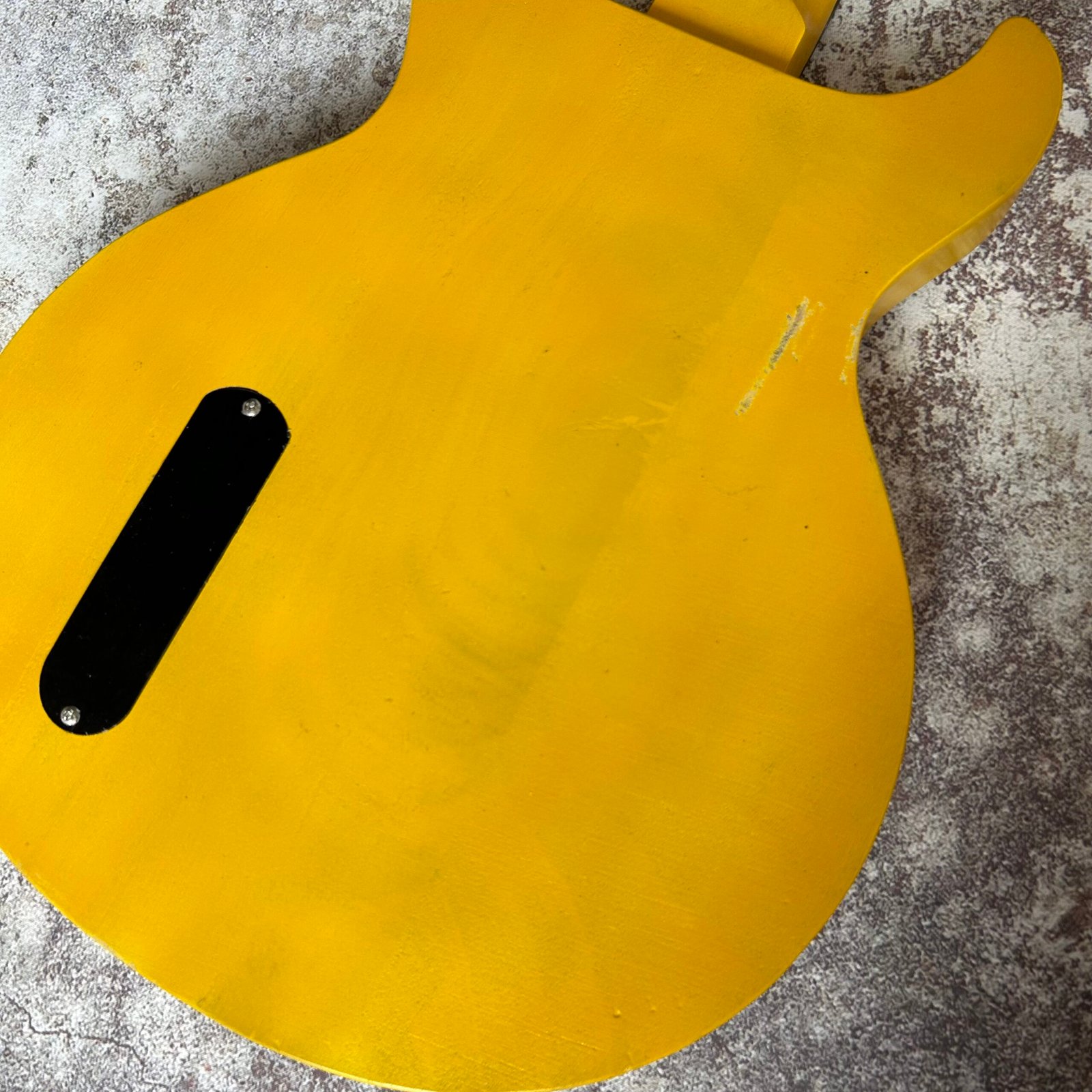 Made in China with postage Retro yellow Studdy 238 - Image 6