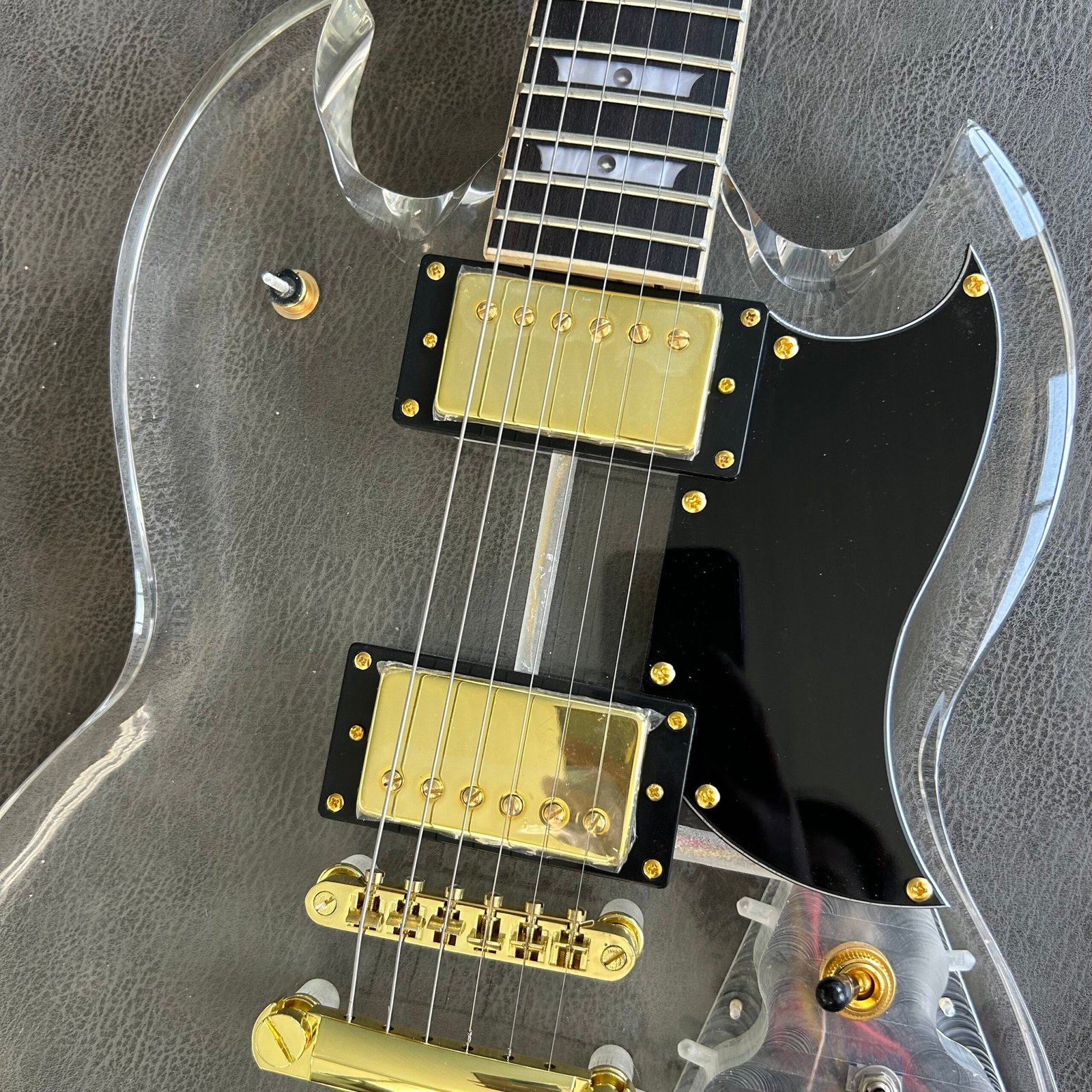 Made in China with postage acrylic blue light SG - Image 3