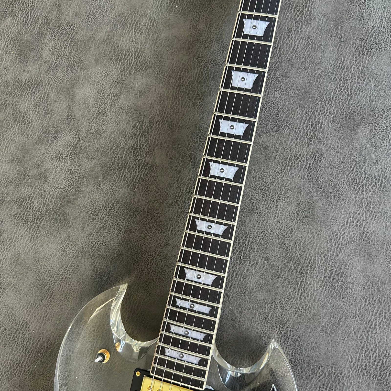 Made in China with postage acrylic blue light SG - Image 4