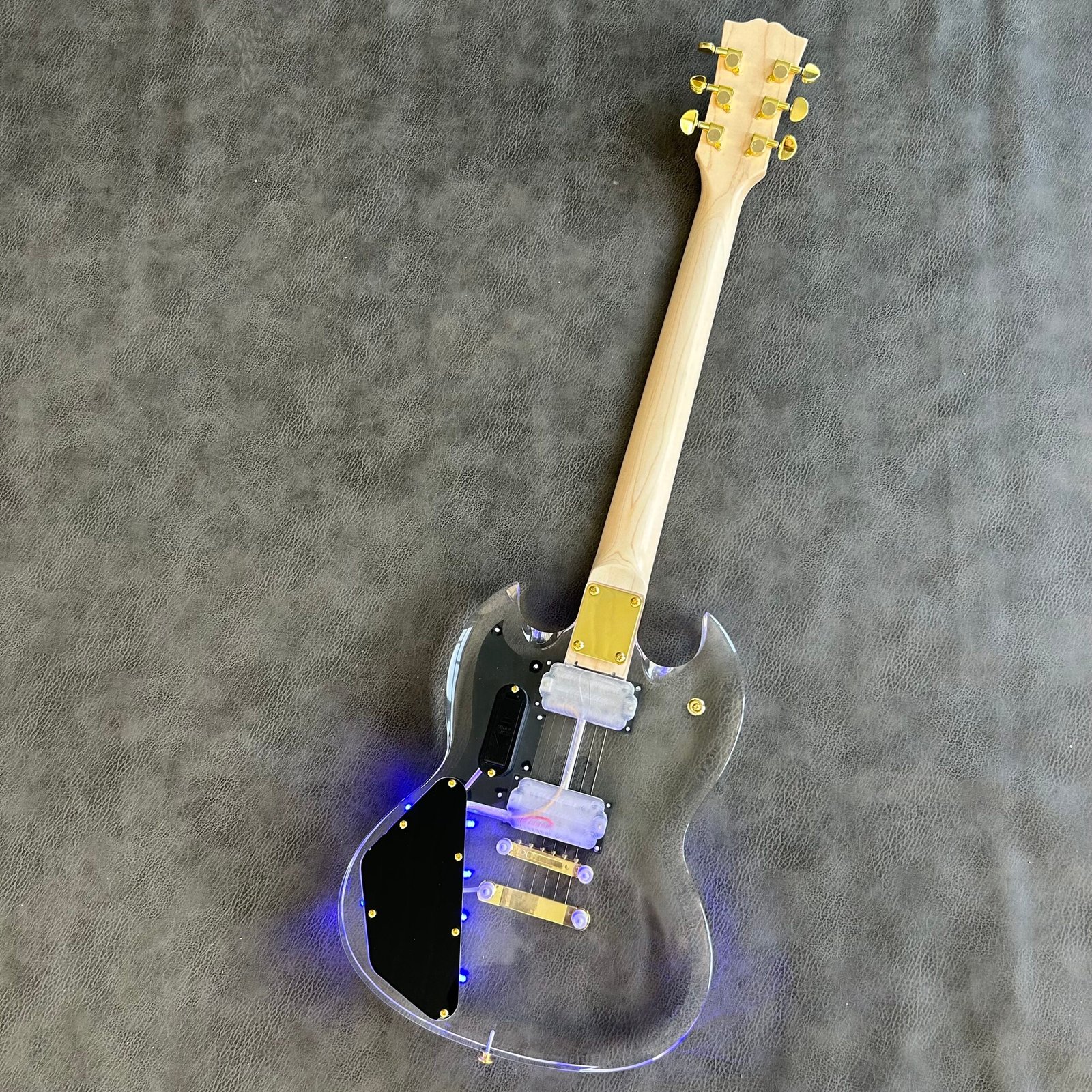 Made in China with postage acrylic blue light SG - Image 5