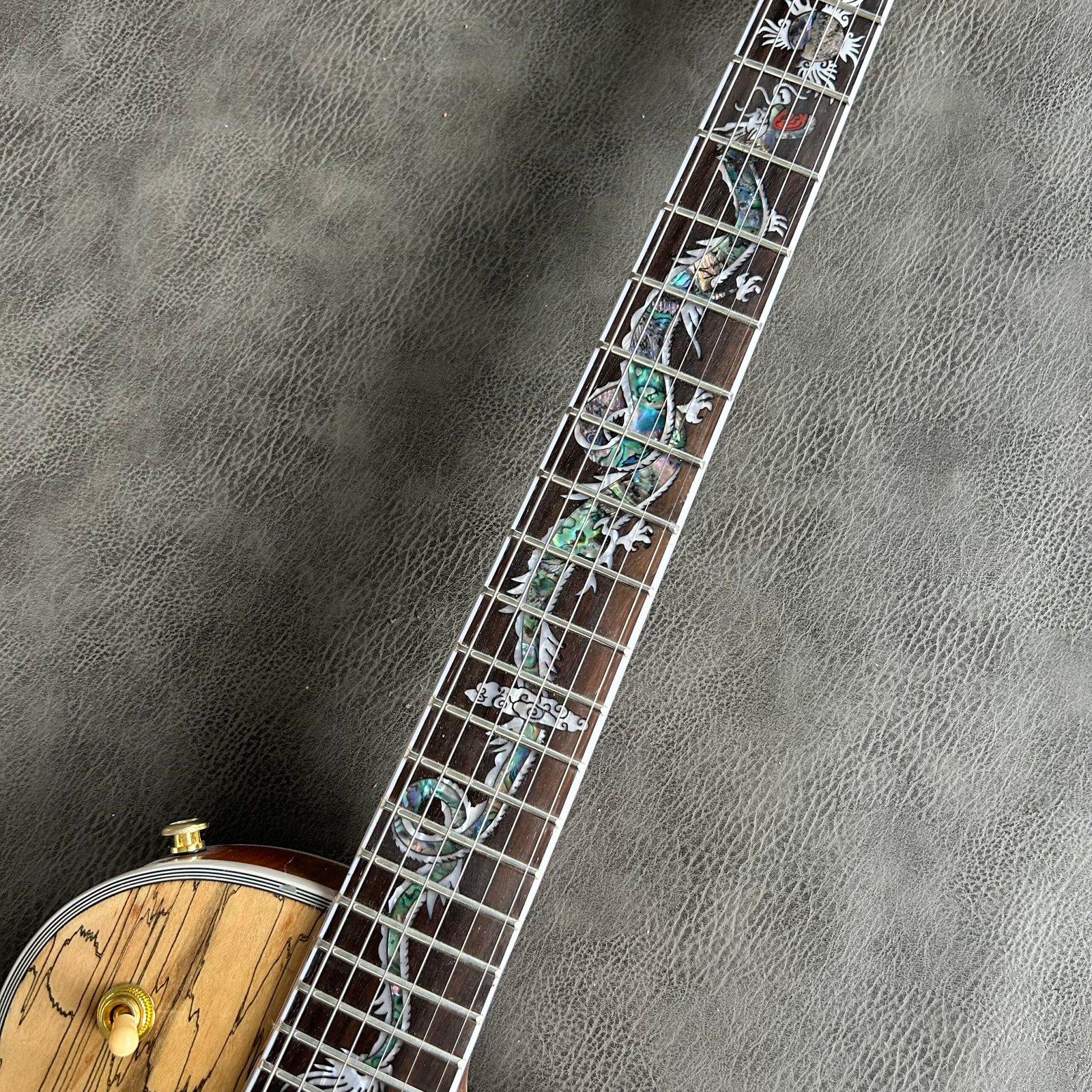 Made in China with postage Longka Si Tong - Image 4