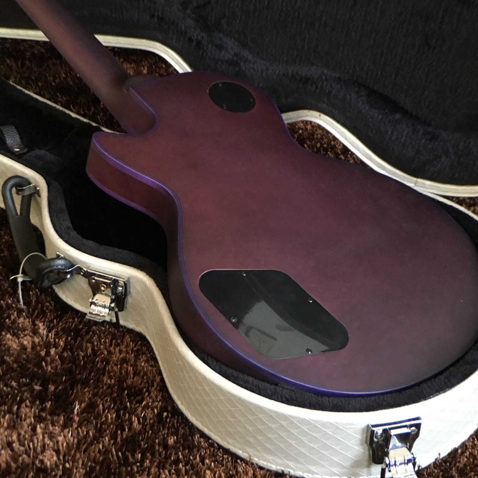 Made in China with postage Purple first and then black LP - Image 5