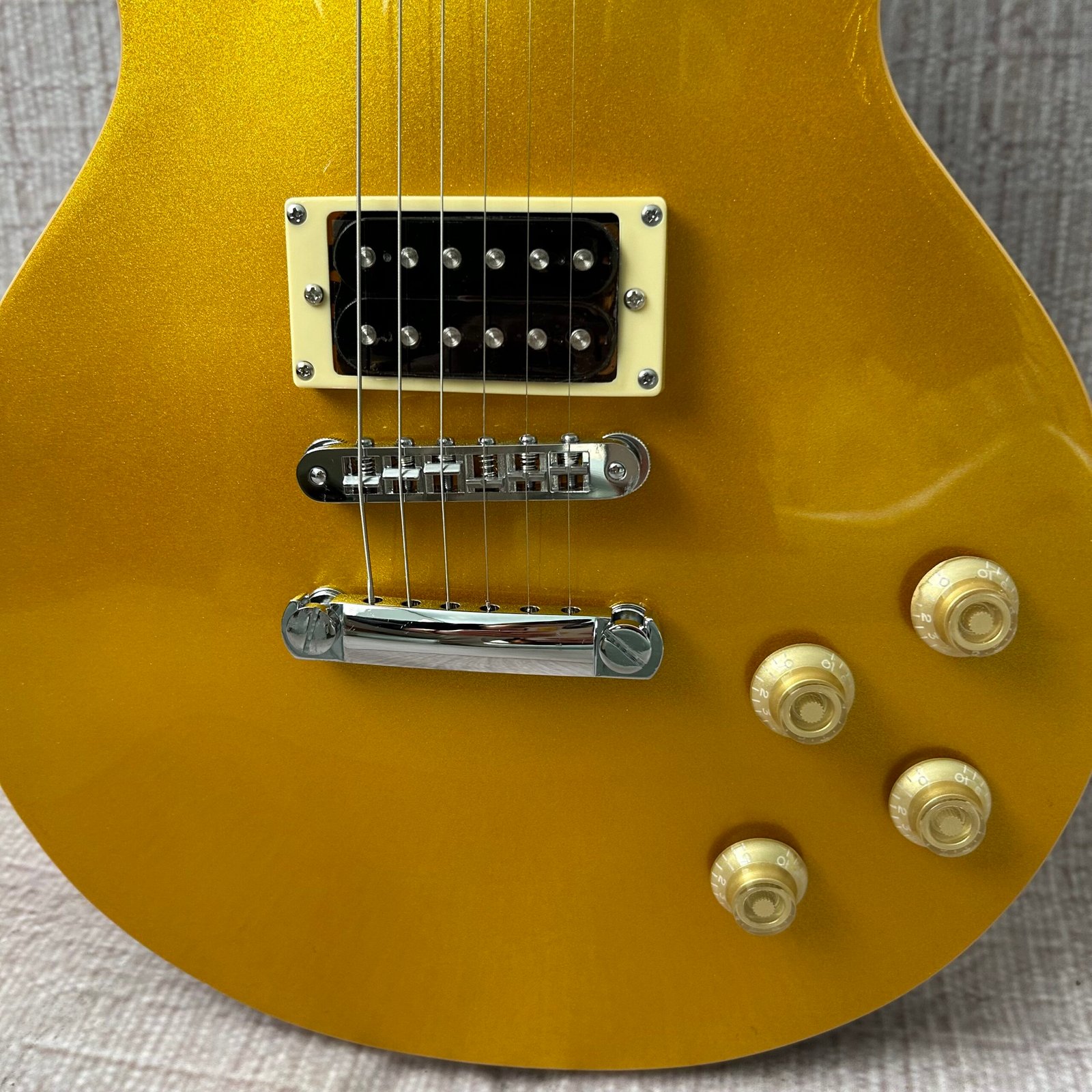 Made in China with postage Gold powder after brown 269 - Image 2