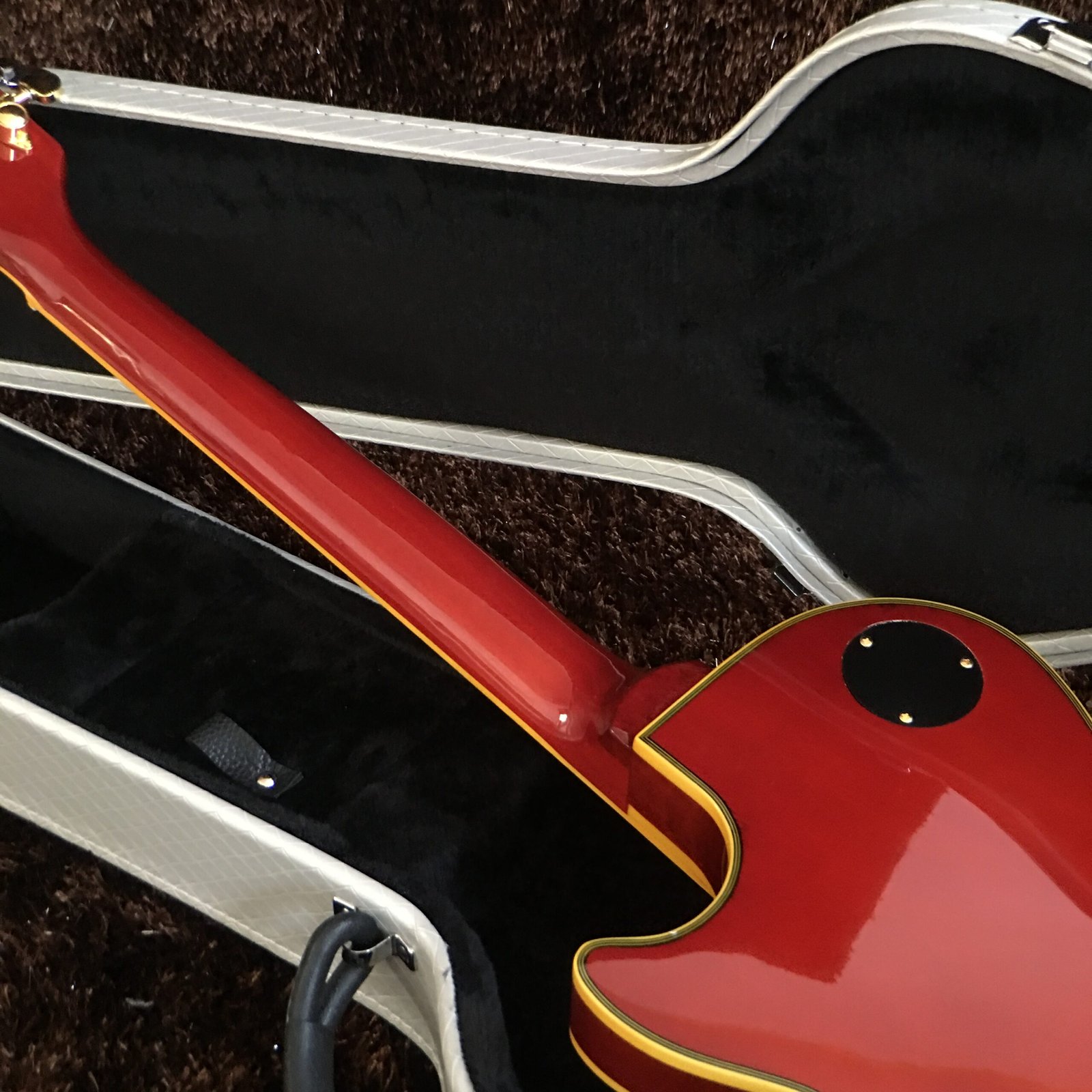 Made in China with postage Iced brown Gibson LP - Image 7