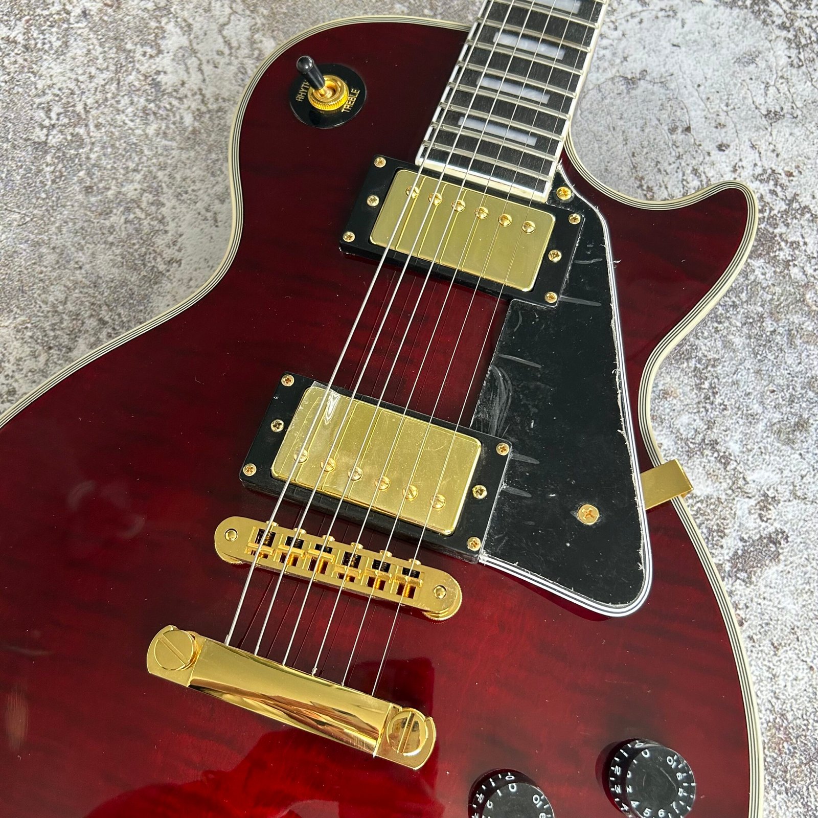 Made in China with postage Wine Red Tiger Card Si Tong 278 - Image 3