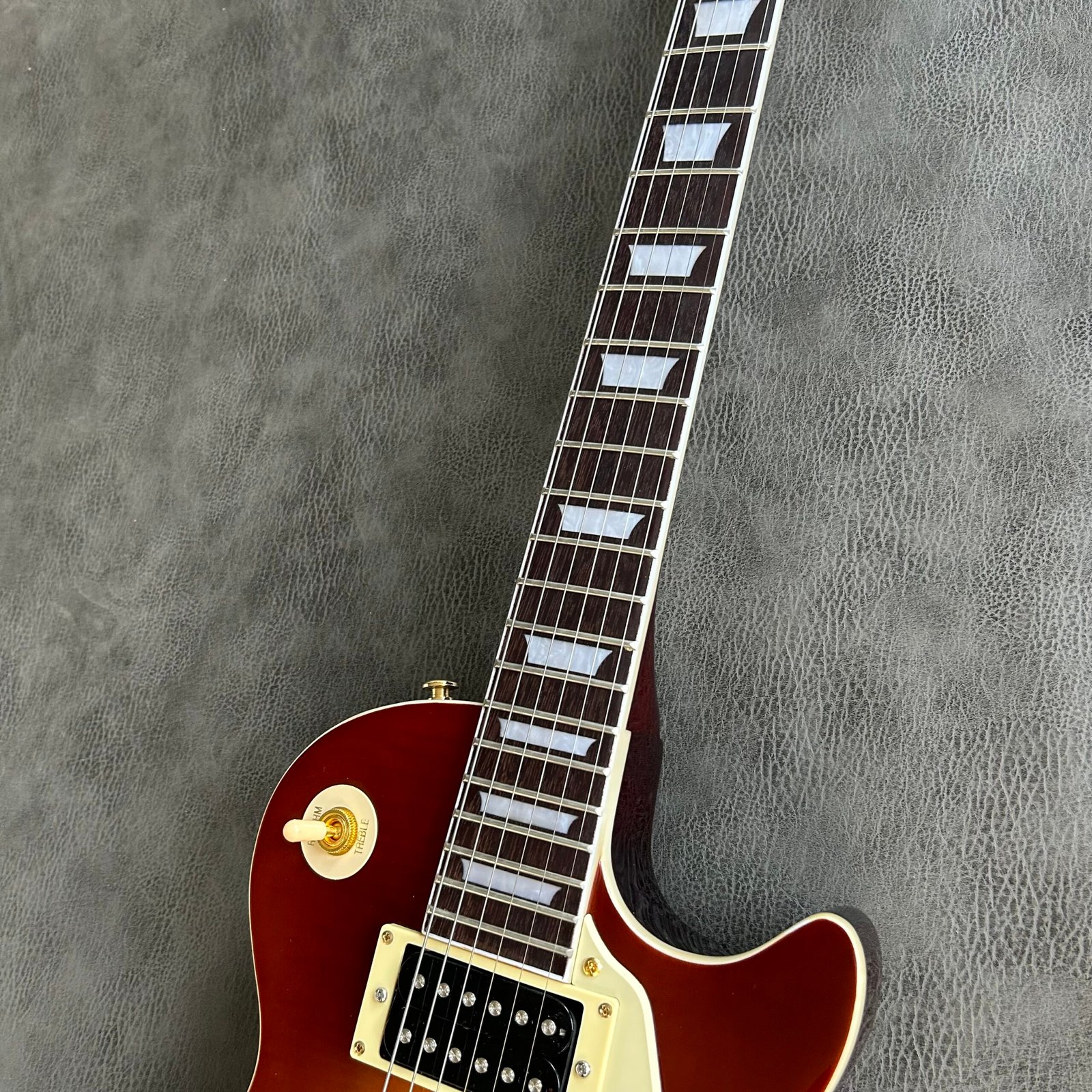 Made in China with postage After the gold piece, the brown card Si Tong - Image 4