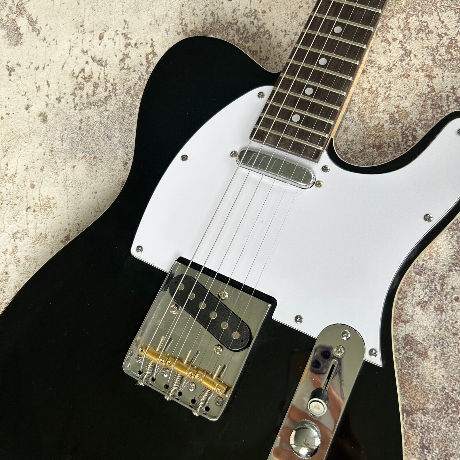 Made in China with postage black TL 249 - Image 2