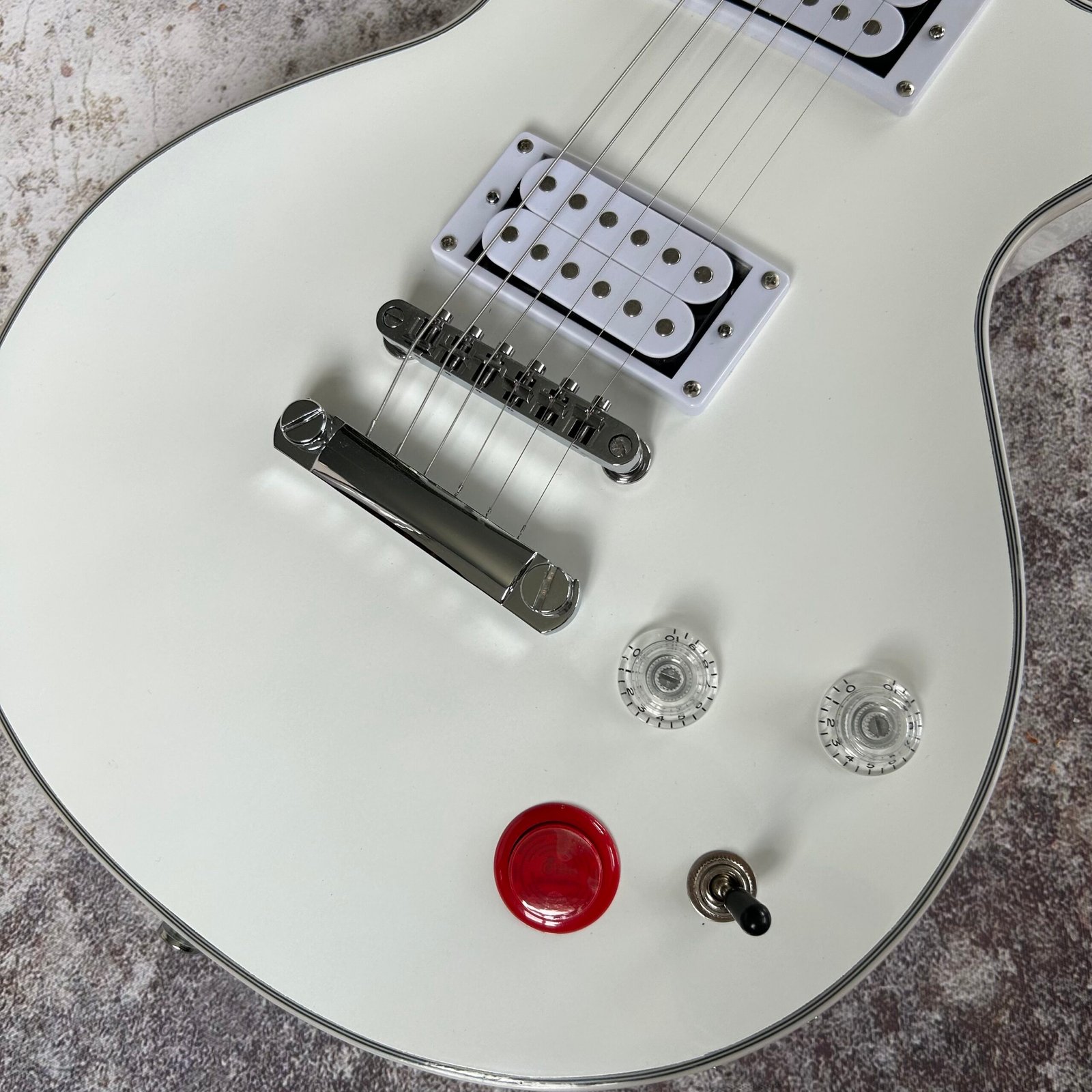 Made in China with postage White card red switch 309 - Image 3