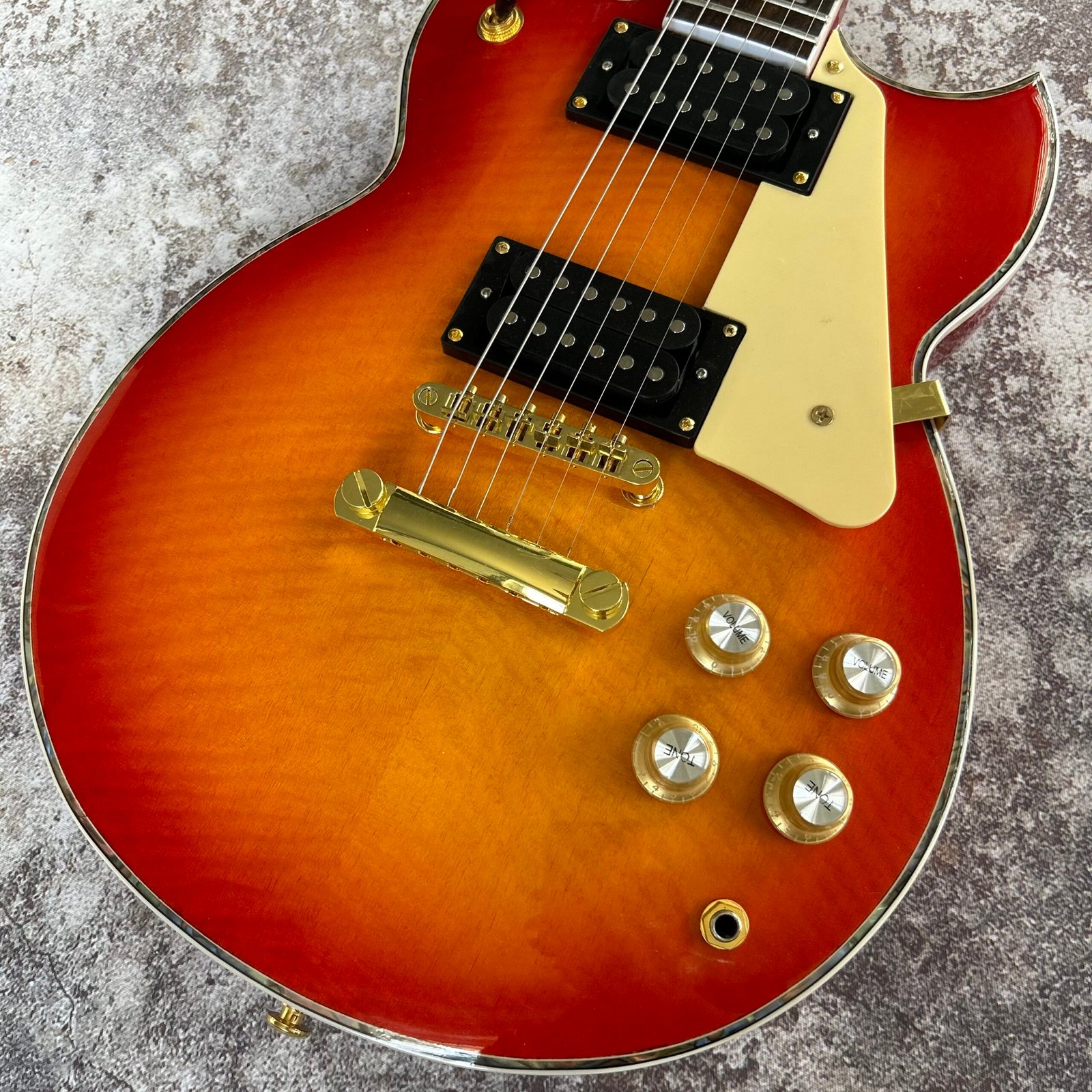 Made in China with postage Tiger Yamaha 299 - Image 2