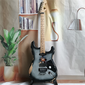 Vintage Relic Black Over Silverburst ST Electric Guitar, HSS Pickup Configuration, Floyd Rose Tremolo Bridge, Maple Neck & Black Pickguard